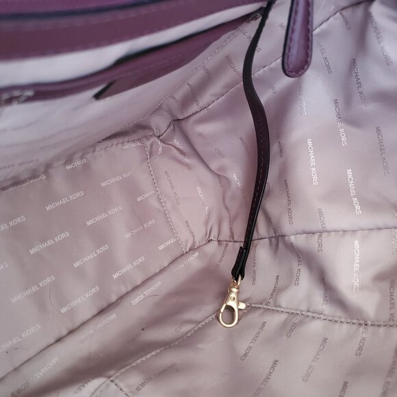 Michael Kors Quincy Large Suede and Leather Tote Bag - Picture 9 of 10